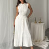 Solid-color sleeveless belt-embellished pearl-buttoned slim-fit slit professional dress