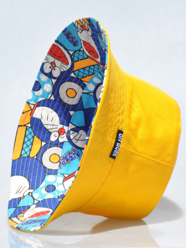 White Doraemon Print Reversible Bucket Hat 26090012_18